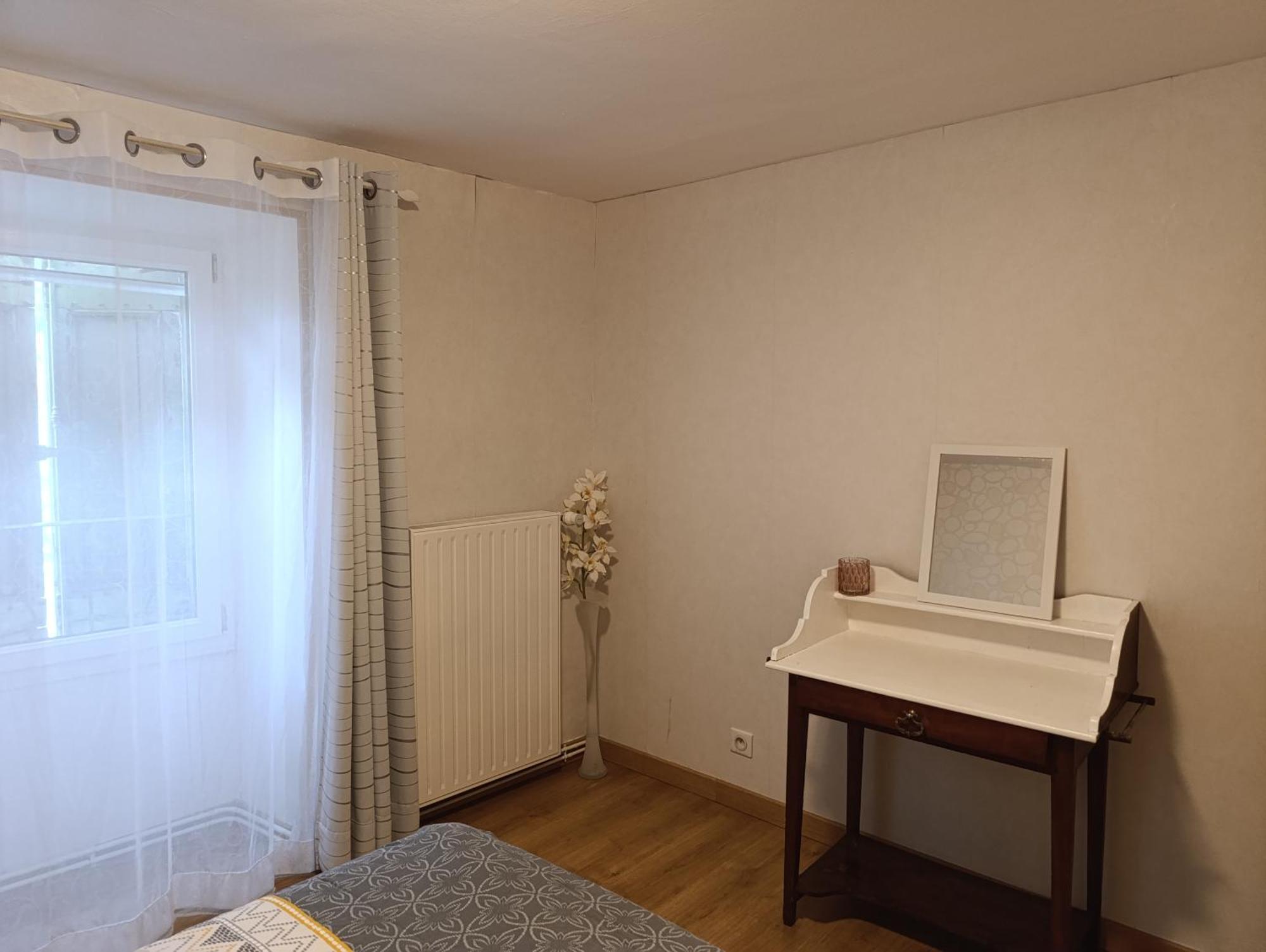 Maison Spacieuse Et Agreable Saint-Georges-de-Luzençon Eksteriør billede